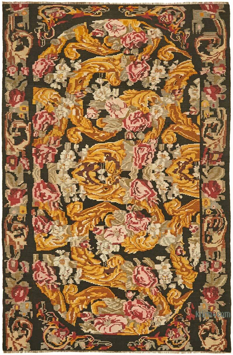 Vintage Handwoven Moldovan Kilim Rug - 6' 3" x 9' 3" (75" x 111") - K0062684