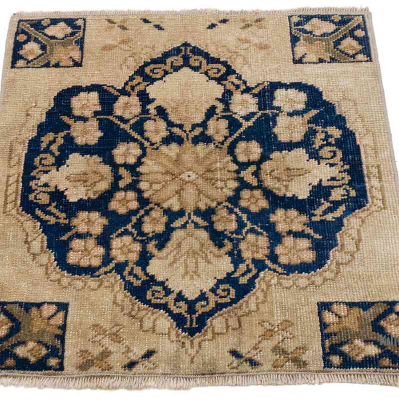 Vintage Turkish Hand-Knotted Rug - 1' 9" x 2'  (21" x 24") - K0062728