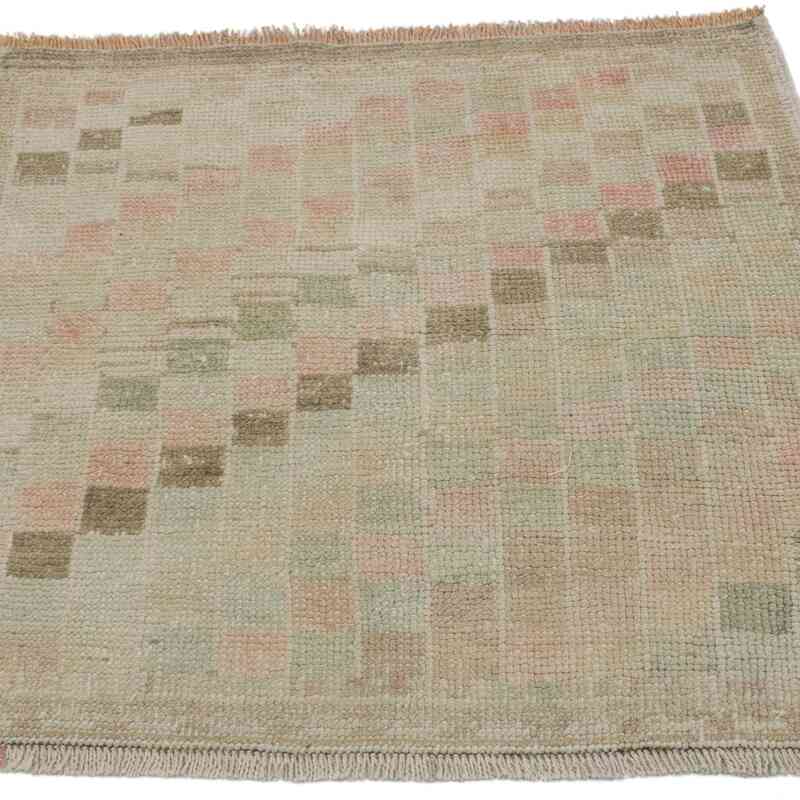 Vintage Turkish Hand-Knotted Rug - 2' 7" x 2' 7" (31" x 31") - K0062730