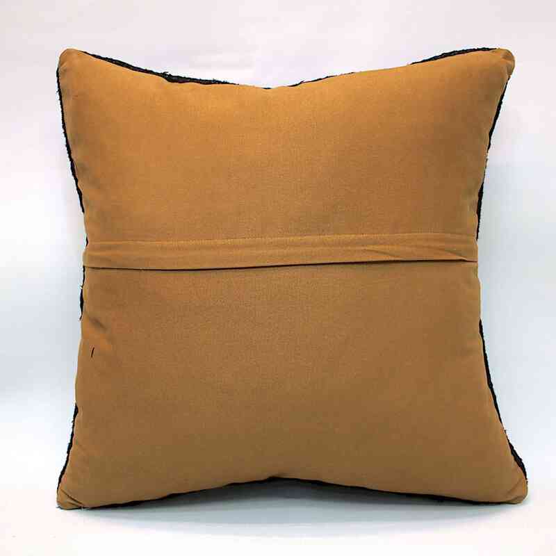 Kilim Pillow Cover - 1' 8" x 1' 8" (20" x 20") - K0062991