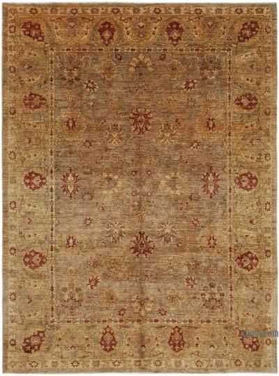 New Hand Knotted Wool Oushak Rug - 8'  x 10' 6" (96 in. x 126 in.)