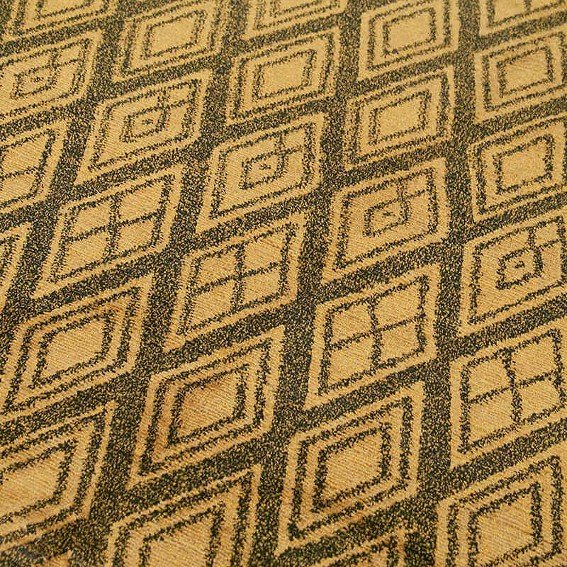 New Hand Knotted Wool Rug - 6' 1" x 8' 8" (73" x 104") - K0063209