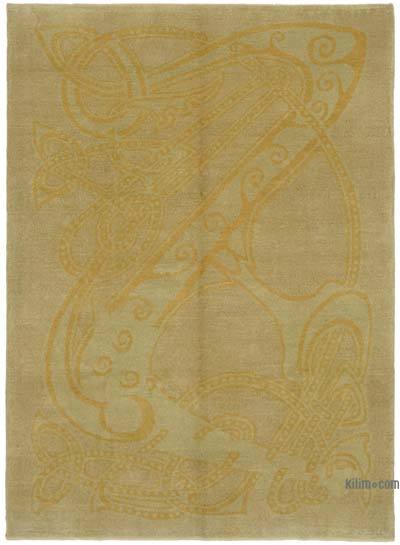 New Hand Knotted Wool Rug - 6' 9" x 9' 1" (81 in. x 109 in.)