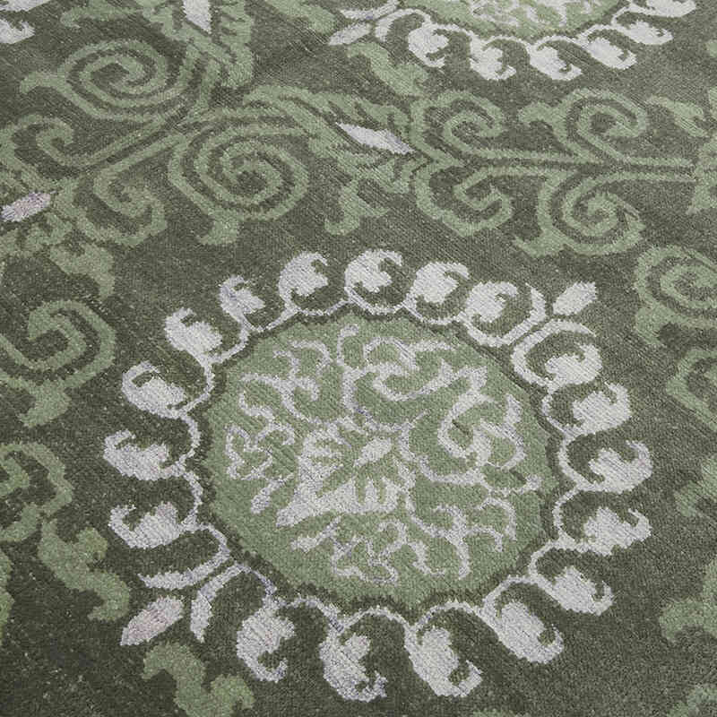 New Hand-Knotted Rug - 7' 10" x 9' 11" (94" x 119") - K0063755