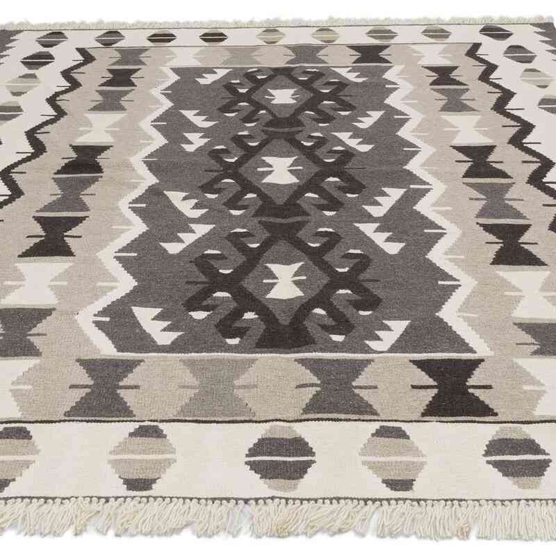 New Handwoven Turkish Kilim Rug - 6'  x 7' 5" (72" x 89") - K0064412