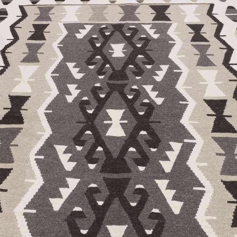 New Handwoven Turkish Kilim Rug - 6'  x 7' 5" (72" x 89") - K0064412