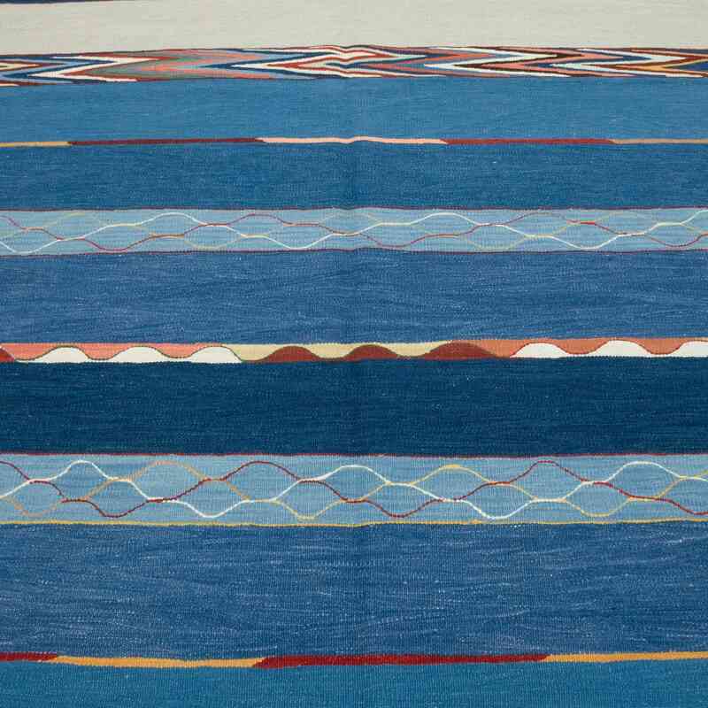 New Handwoven Turkish Kilim Rug - 5' 7" x 7' 7" (67 in. x 91 in.) - K0064414