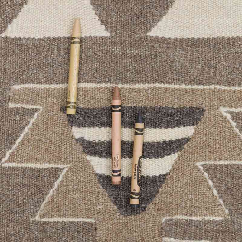 New Handwoven Turkish Kilim Rug - 5' 11" x 7' 3" (71" x 87") - K0064422
