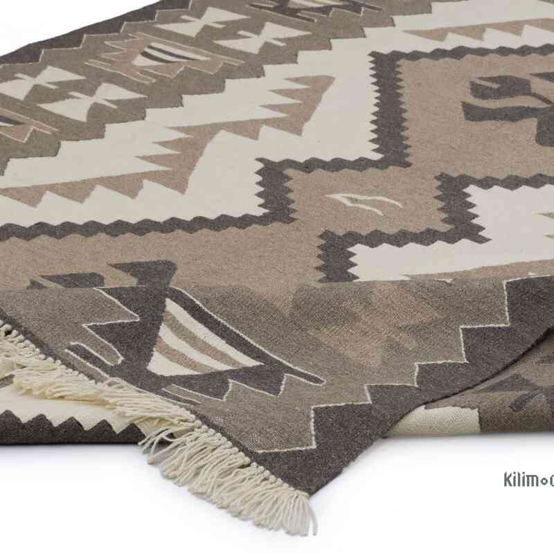 New Handwoven Turkish Kilim Rug - 5' 11" x 7' 3" (71" x 87") - K0064422