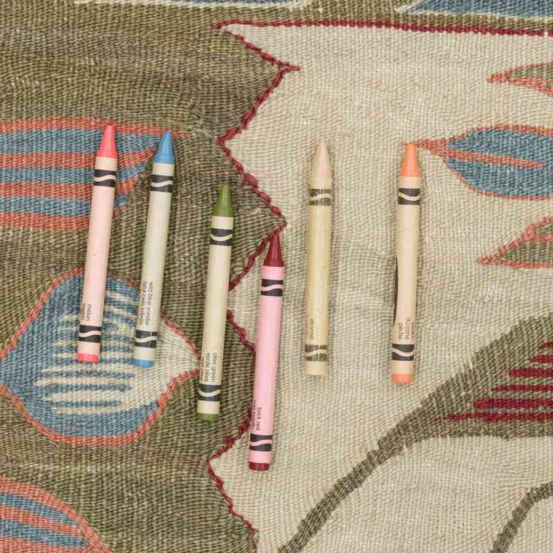 New Handwoven Turkish Kilim Rug - 3' 11" x 5' 10" (47" x 70") - K0064460