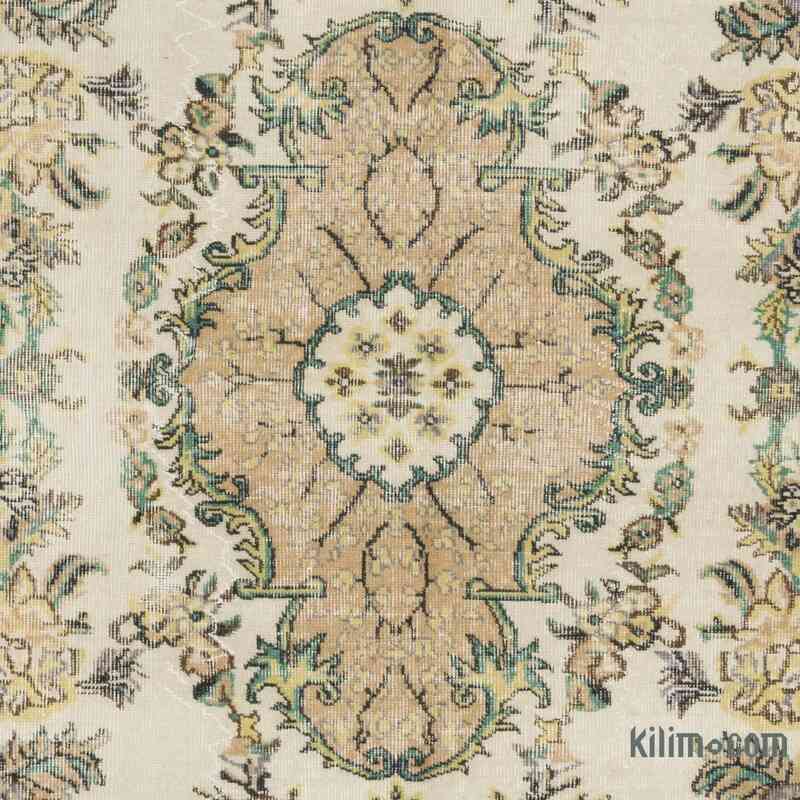 Vintage Turkish Hand-Knotted Rug - 5' 7" x 9' 1" (67" x 109") - K0064548