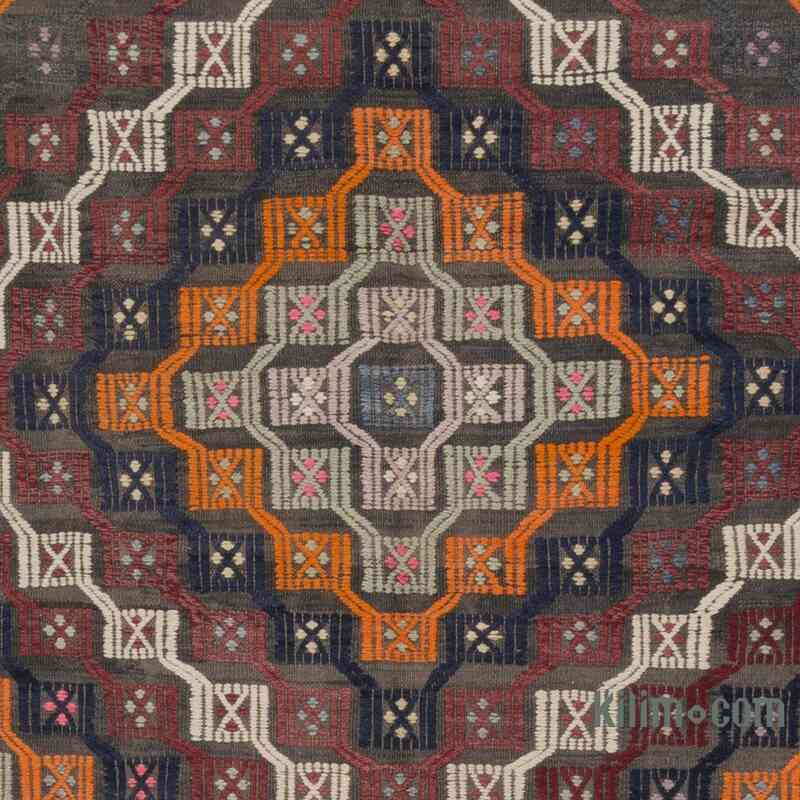 Vintage Anatolian Jijim Rug - 6'  x 9'  (72" x 108") - K0064745