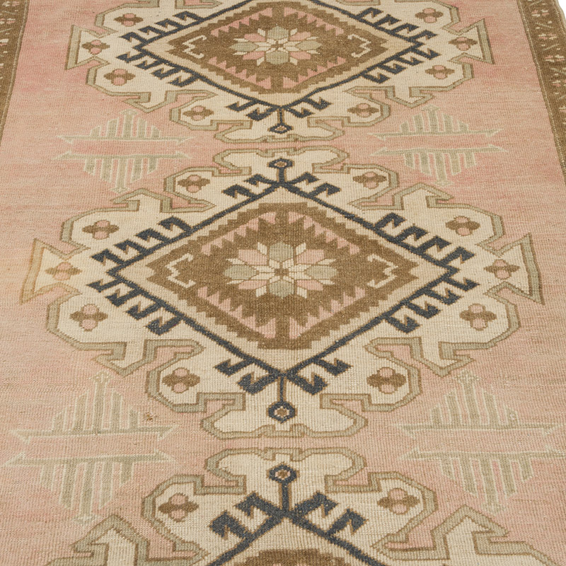 Vintage Turkish Hand-Knotted Rug - 4' 1" x 6' 2" (49" x 74") - K0065172