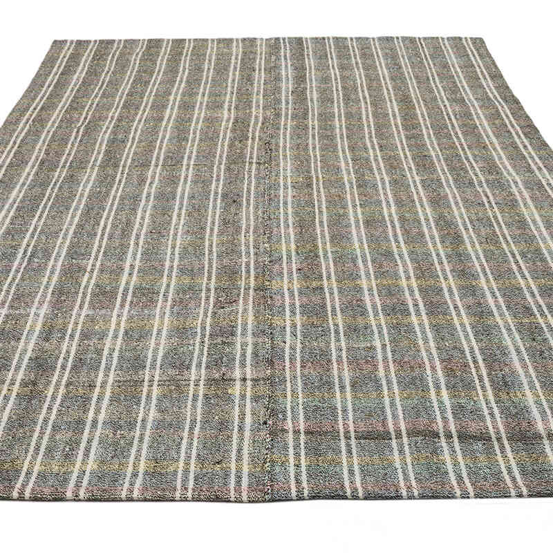 Vintage Anatolian Kilim Rug - 5' 4" x 8' 4" (64" x 100") - K0065329