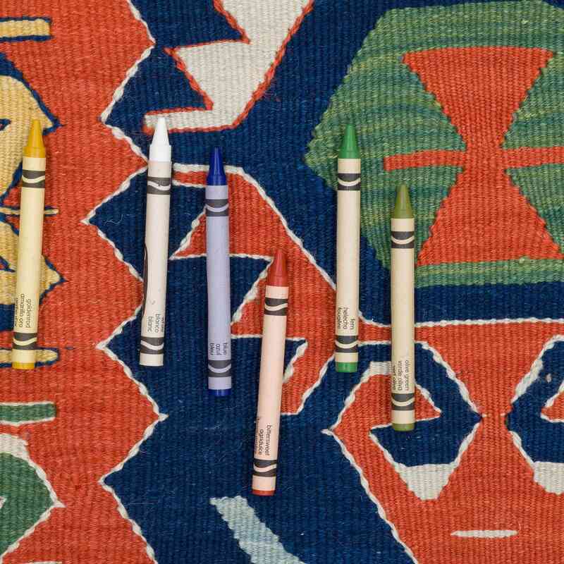 New Handwoven Turkish Kilim Rug - 3' 11" x 5' 11" (47" x 71") - K0065382
