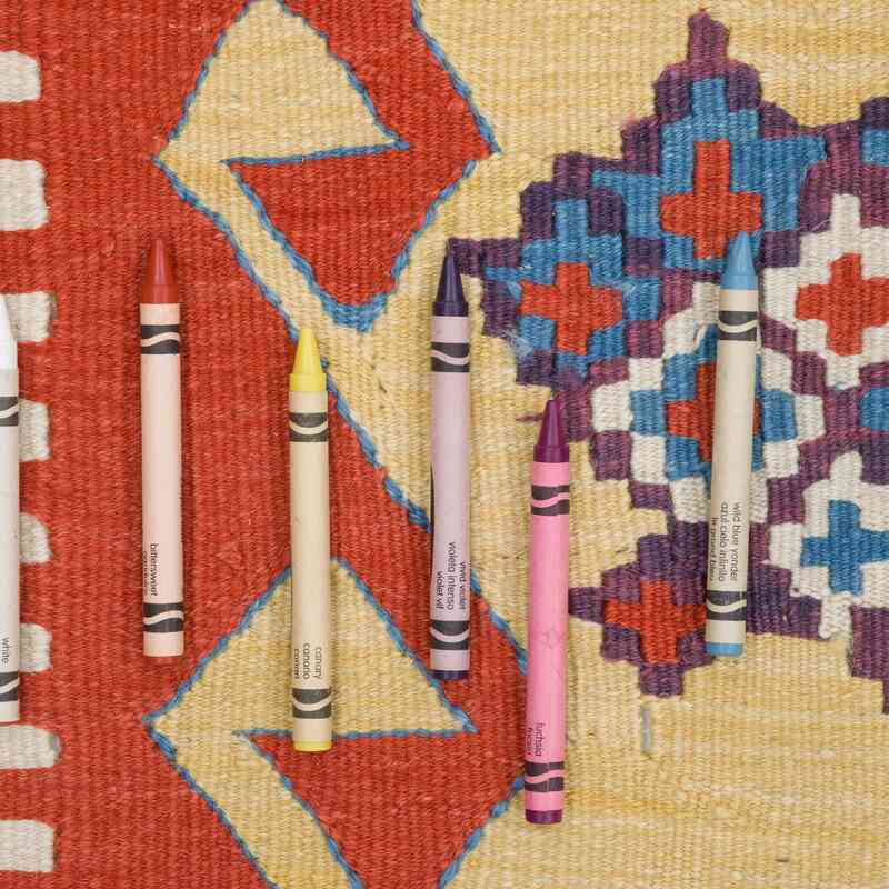 New Handwoven Turkish Kilim Rug - 3' 11" x 6'  (47" x 72") - K0065388