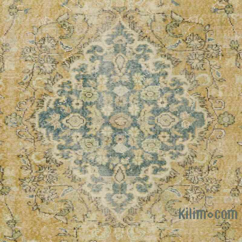 Vintage Turkish Hand-Knotted Rug - 5' 7" x 9' 1" (67" x 109") - K0065461