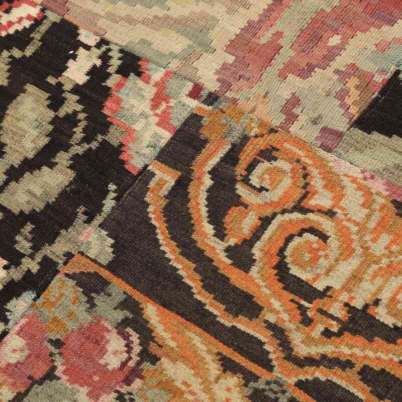 Patchwork Kilim Rug - 4' 5" x 6' 4" (53 in. x 76 in.) - K0065657