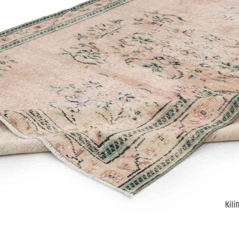 Vintage Turkish Hand-Knotted Rug - 5' 7" x 8' 6" (67" x 102") - K0066259