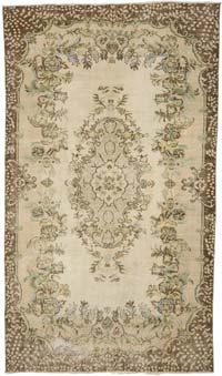 Vintage Turkish Hand-Knotted Rug - 5' 7" x 9' 7" (67" x 115")