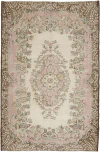 Vintage Turkish Hand-Knotted Rug - 5' 11" x 8' 10" (71" x 106")