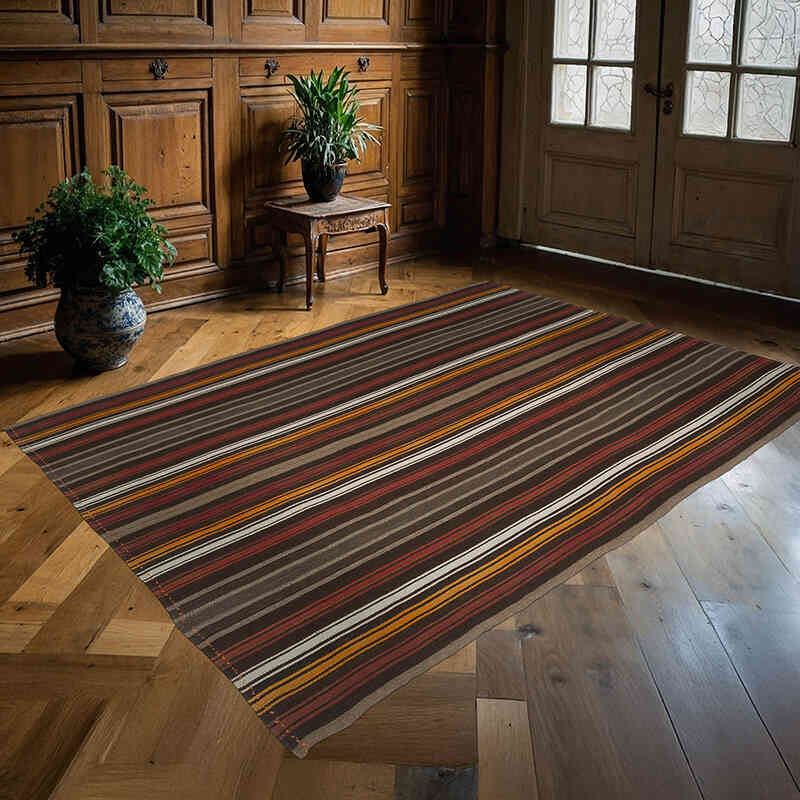 Vintage Anatolian Kilim Rug - 5' 7" x 7' 8" (67" x 92") - K0066352