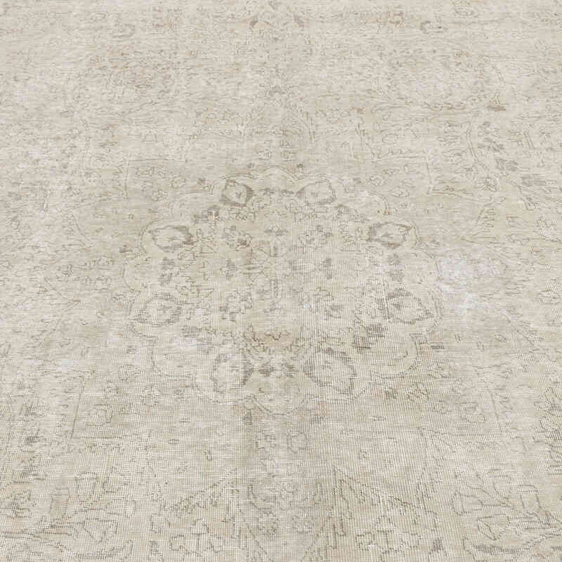Vintage Hand-Knotted Oriental Rug - 9' 9" x 12' 2" (117" x 146") - K0066547