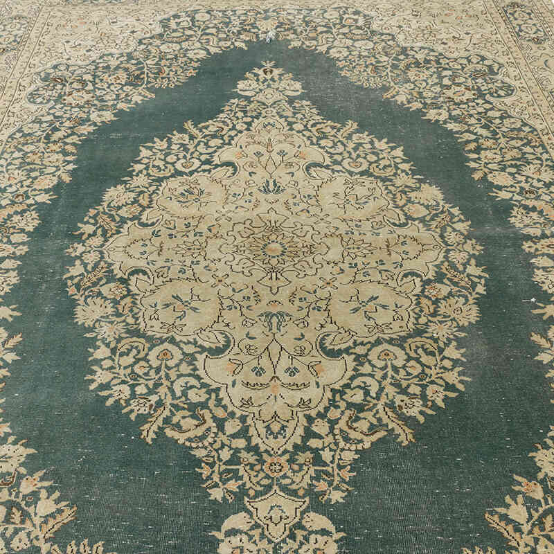 Vintage Hand-Knotted Oriental Rug - 6' 8" x 9' 2" (80" x 110") - K0066904