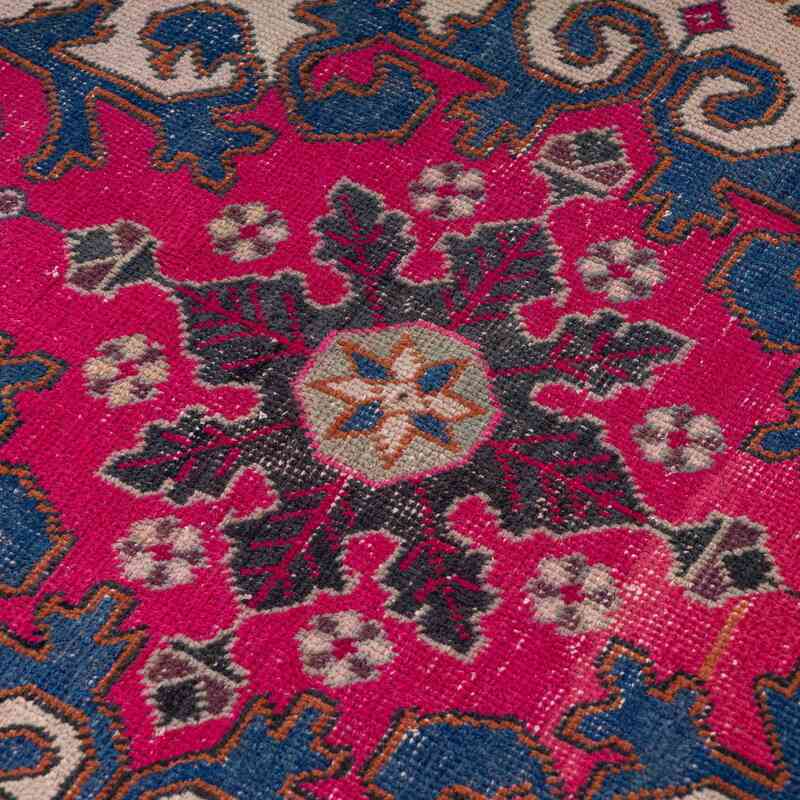 Vintage Turkish Hand-Knotted Rug - 4' 7" x 7' 10" (55" x 94") - K0067027