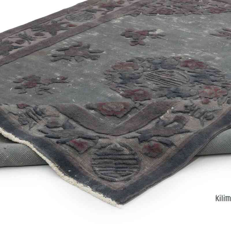 Hand Carved Over-Dyed Rug - 5' 5" x 7' 7" (65" x 91") - K0067417