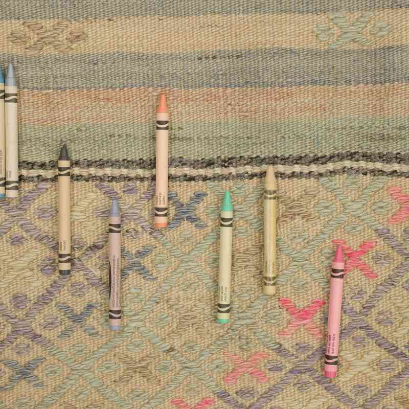 Vintage Anatolian Jijim Rug - 5' 5" x 9' 1" (65" x 109") - K0067743