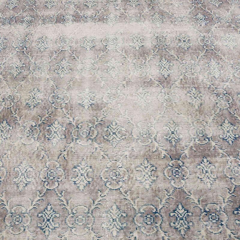 Vintage Turkish Hand-Knotted Rug - 4' 10" x 5' 7" (58" x 67") - K0067858