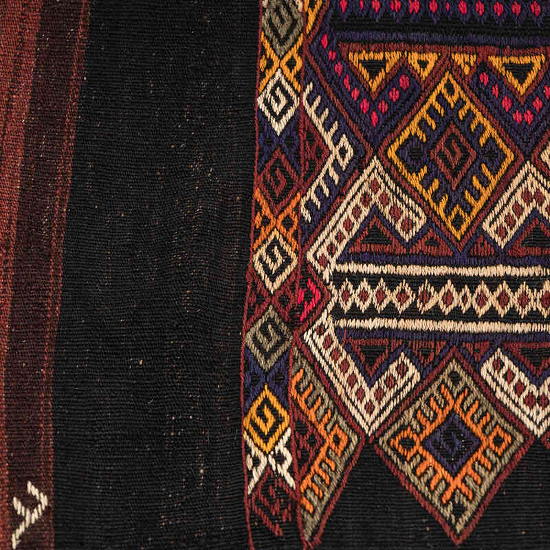 Vintage Bayburt Kilim Rug - 3' 5" x 4' 6" (41" x 54") - K0068278