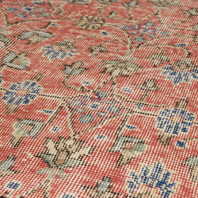 Vintage Turkish Hand-Knotted Rug - 5' 1" x 9' 1" (61" x 109") - K0068317