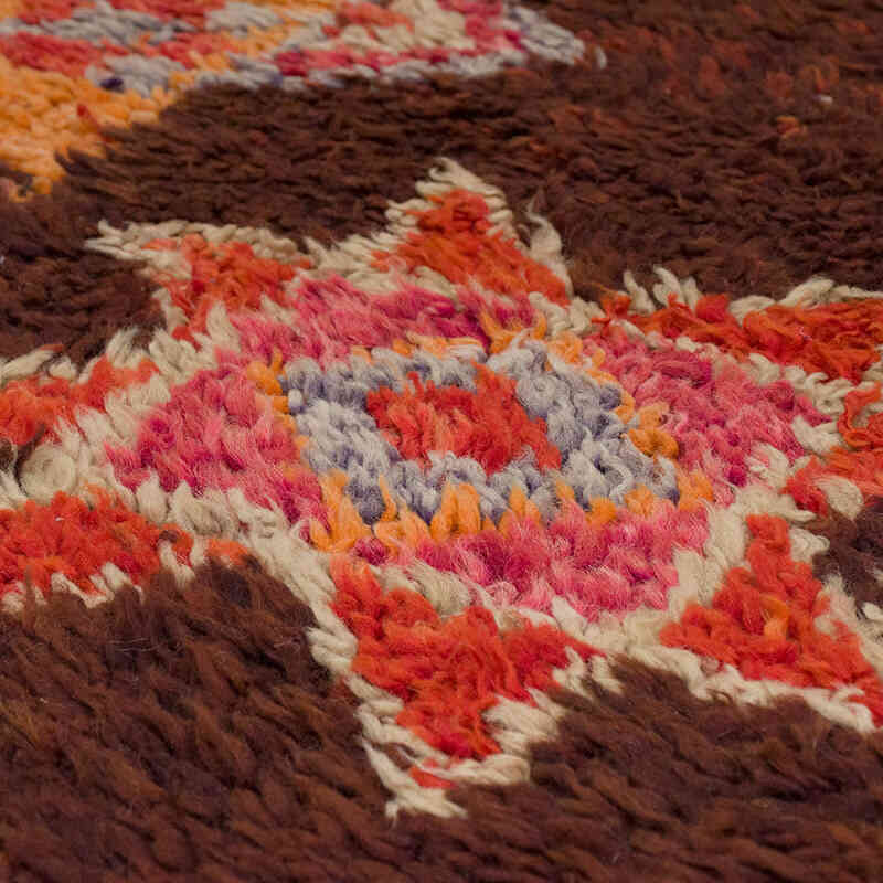Vintage Tribal Runner Rug - 2' 9" x 10'  (33" x 120") - K0068893