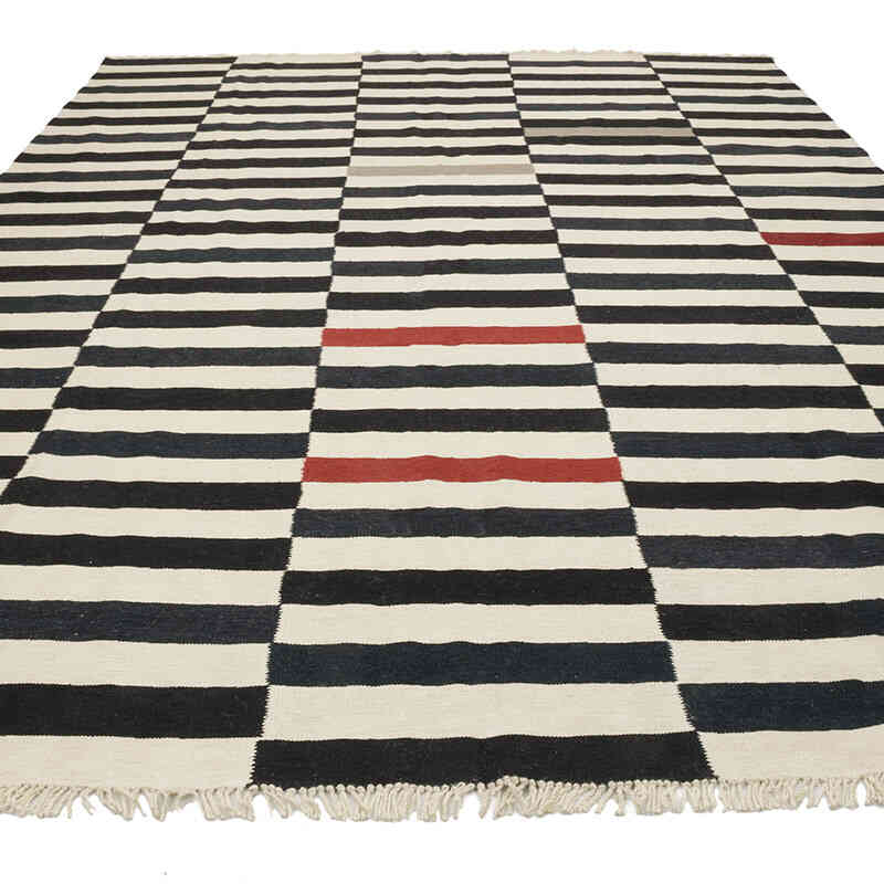 New Handwoven Turkish Kilim Rug - 8' 4" x 11' 7" (100" x 139") - K0069024
