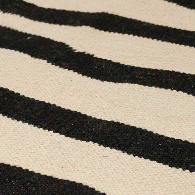 Yeni Kök Boya El Dokuma Kilim - 190 cm x 254 cm - K0069034