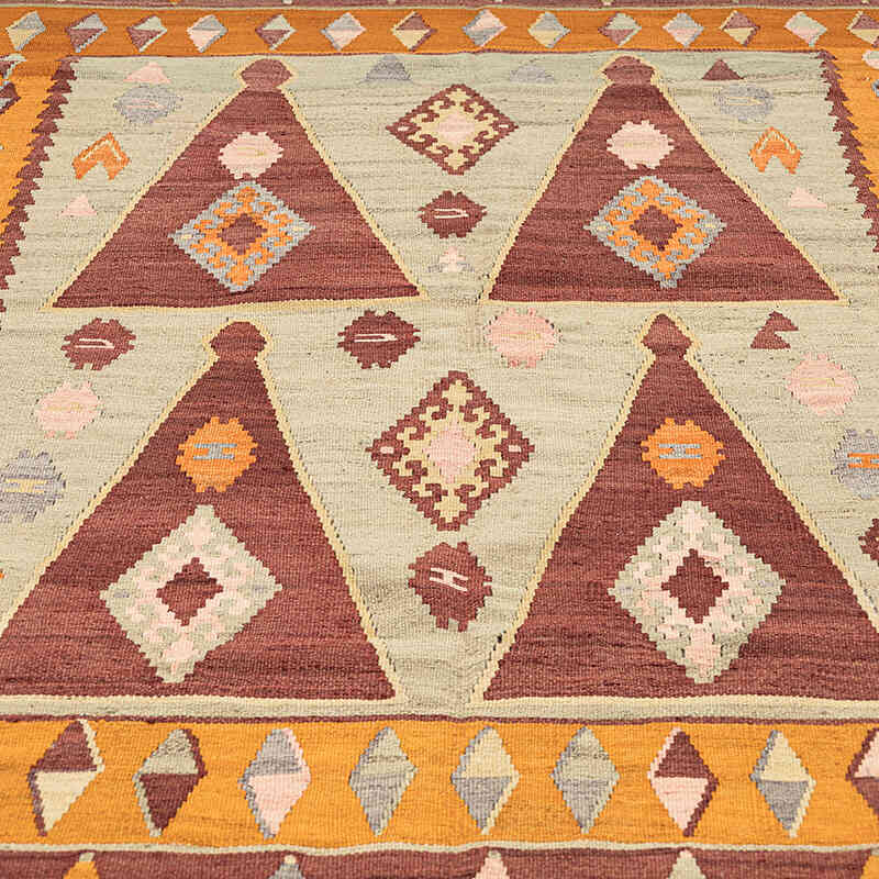 Vintage Ordu Kilim Rug - 5' 11" x 6' 7" (71" x 79") - K0069079