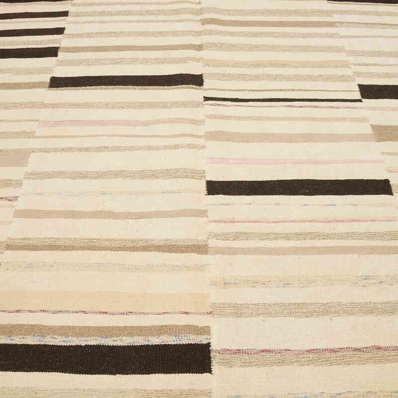 New Handwoven Turkish Kilim Rug - 6' 11" x 9' 4" (83" x 112") - K0069452