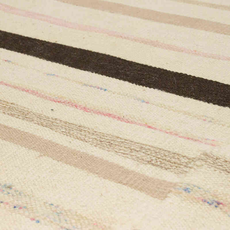 New Handwoven Turkish Kilim Rug - 6' 11" x 9' 4" (83" x 112") - K0069452