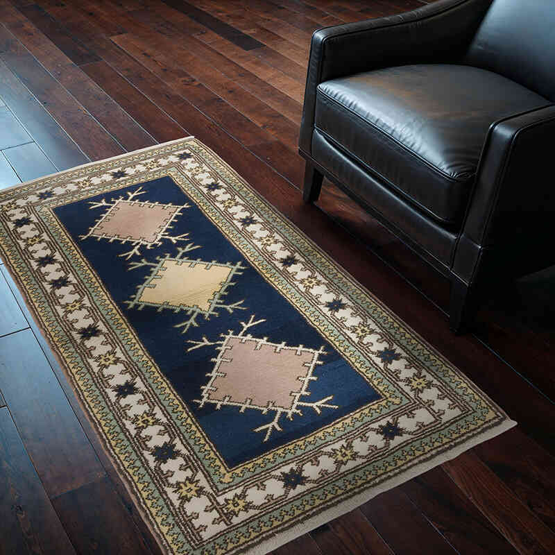 Vintage Turkish Hand-Knotted Rug - 2' 10" x 5'  (34" x 60") - K0069508
