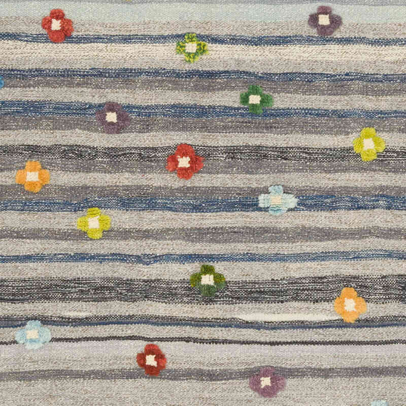 New Handwoven Turkish Kilim Rug - 3' 8" x 5' 9" (44" x 69") - K0069528