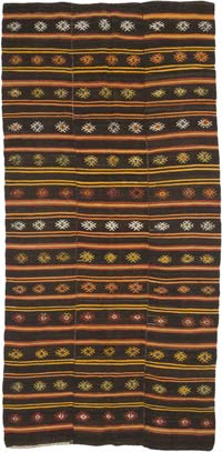 Vintage Anatolian Kilim Rug - 5' 11" x 12' 9" (71" x 153")