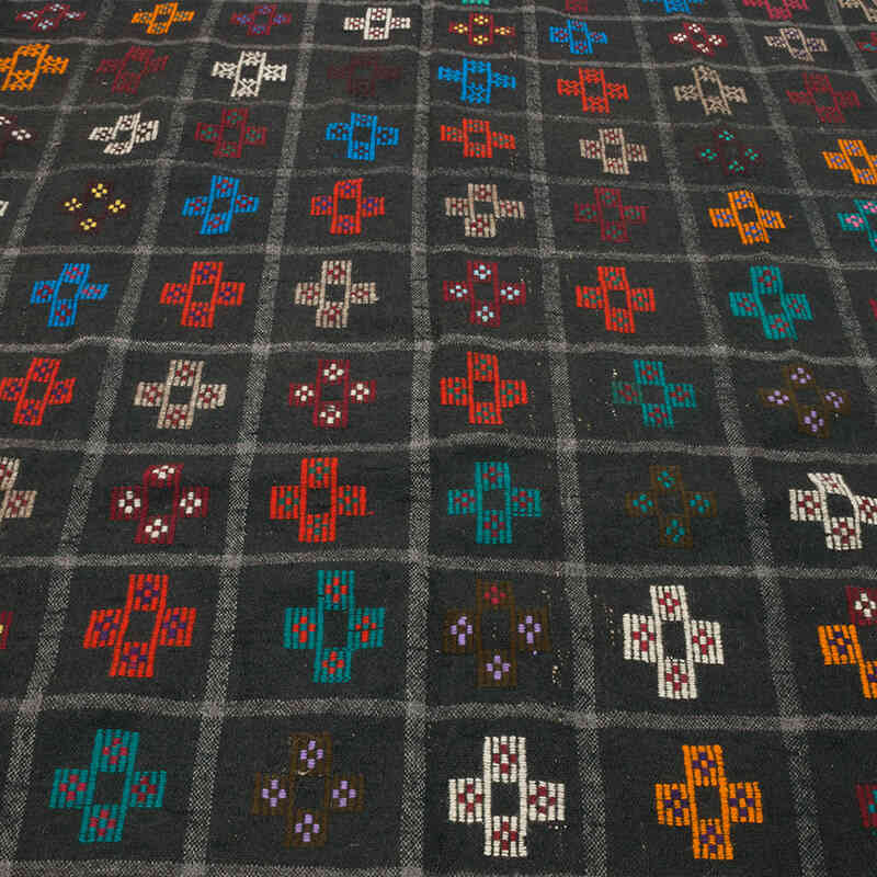 Vintage Anatolian Jijim Rug - 6' 4" x 10'  (76" x 120") - K0069587