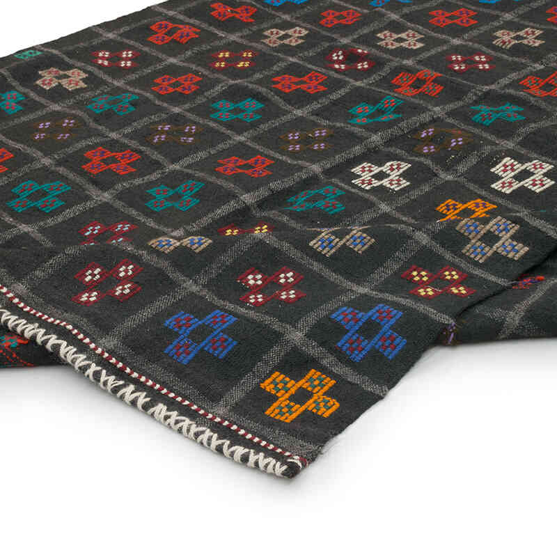 Vintage Anatolian Jijim Rug - 6' 4" x 10'  (76" x 120") - K0069587