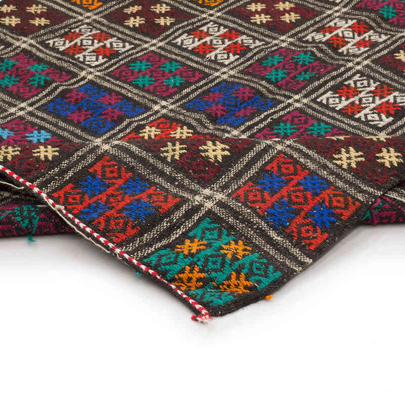 Vintage Anatolian Jijim Rug - 4' 8" x 9' 9" (56" x 117") - K0069603