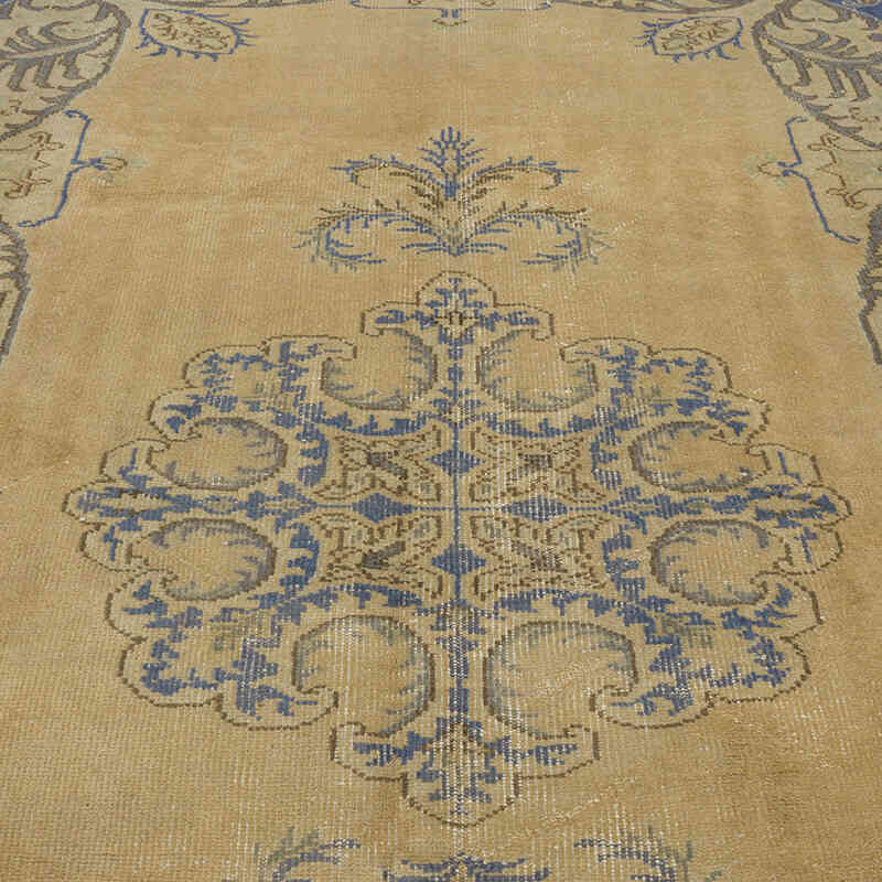 Vintage Turkish Hand-Knotted Rug - 6' 9" x 9' 6" (81" x 114") - K0069848