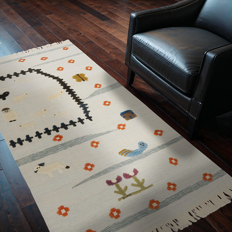 New Handwoven Turkish Kilim Rug - 3' 10" x 6' 6" (46" x 78") - K0070234