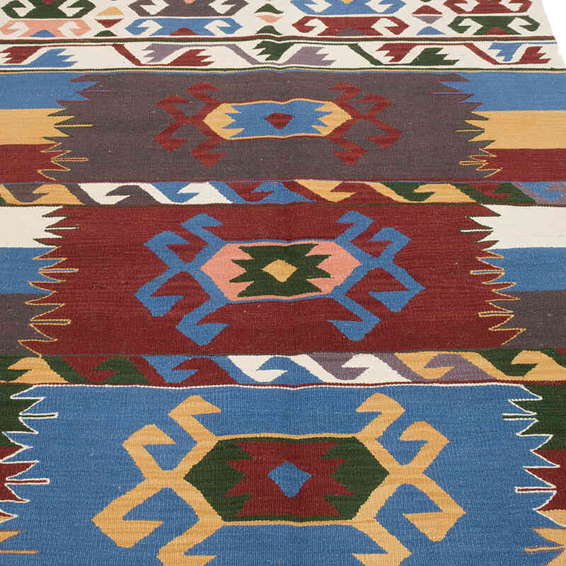 New Handwoven Turkish Kilim Rug - 4'  x 5' 10" (48" x 70") - K0070250