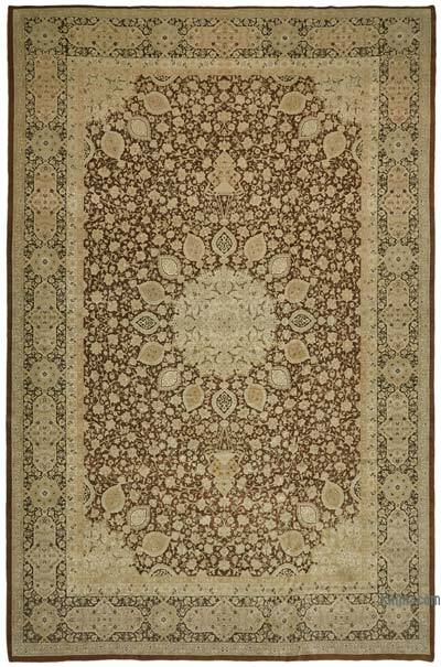 New Hand-Knotted Wool Oushak Rug